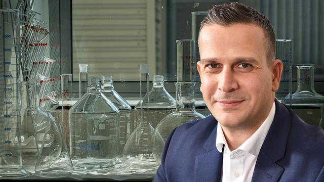 Γιάννης Σωτηρίου στο Iatronet.gr: Τι γίνεται με τα μονοκλωνικά αντισώματα και τις εισαγωγές φαρμάκων από το ΙΦΕΤ