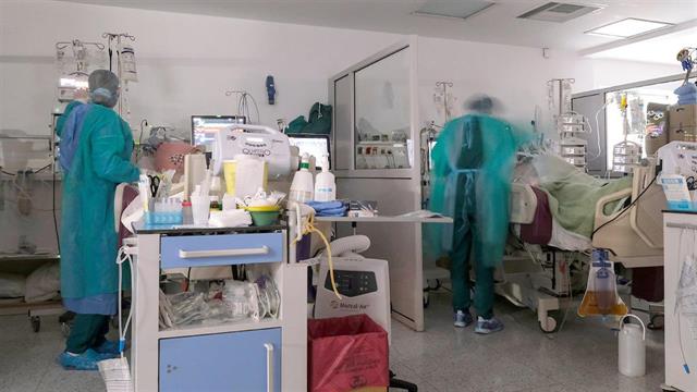 4.345 νέες λοιμώξεις από κορωνοϊό - 63 ακόμη θάνατοι ασθενών με CoViD, 1.642 τον Δεκέμβριο