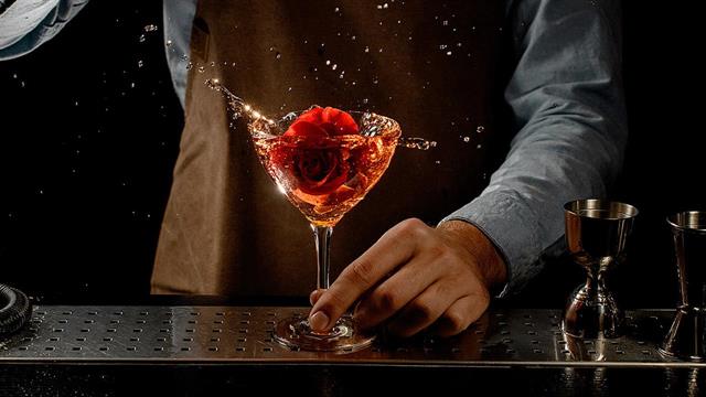 Τι συμβαίνει αν κόψουμε το αλκοόλ για 30 ημέρες;