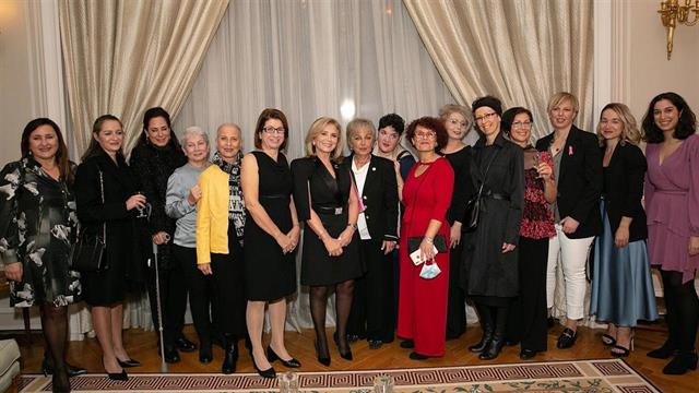 4 χρόνια προσφοράς ζωής από το ΜΑΝΑ