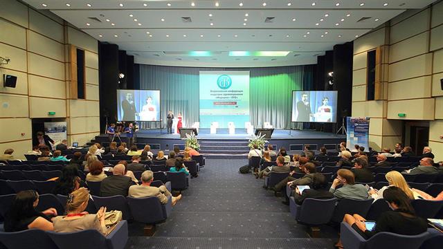 ΕΟΦ: Ζητεί απολογισμό για τα επιστημονικά συνέδρια που έγιναν το 2021