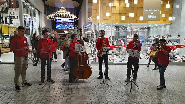 Ο Ελληνικός Ερυθρός Σταυρός δημιούργησε το Μουσικό Σύνολο Νέων του Τομέα Νεότητάς του