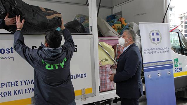 Θερμή ανταπόκριση των πολιτών στην πρωτοβουλία της Περιφέρειας Αττικής για τη συγκέντρωση βοήθειας προς την Ουκρανία