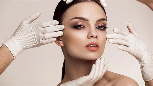 Πλαστικές επεμβάσεις: Το αποτύπωμά τους στην ψυχική ευεξία