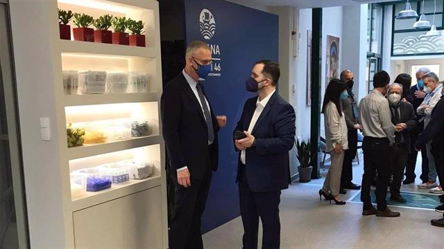 Επίσημη επίσκεψη του Γενικού Διευθυντή του EMCDDA στο Χώρο Εποπτευόμενης Χρήσης του ΟΚΑΝΑ