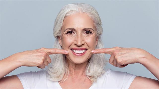 Η καλή υγεία των δοντιών μας, μας προφυλάσσει από την άνοια;