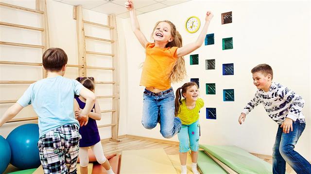 Πότε μπορεί να επιστρέψει στις αθλητικές του δραστηριότητες ένα παιδί που βγήκε θετικό στη νόσο COVID-19;