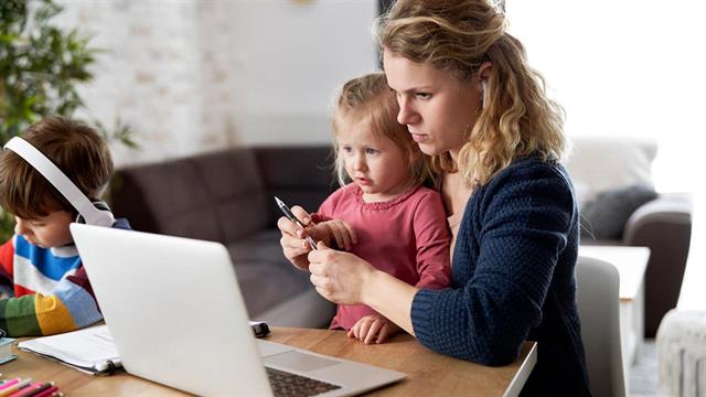 Ημέρα της Μητέρας: Το Πρώτα Το Παιδί’’ την αφιερώνει στις μόνες μητέρες που υποστηρίζει