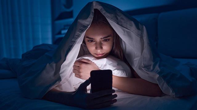 Social media: Πώς θα περιορίσω τη χρήση τους