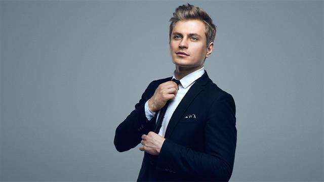 Οι ναρκισσιστές είναι λιγότερο πιθανό να επιλέξουν μάσκα και εμβολιασμό κατά της COVID-19