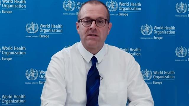 Περιφερειακός διευθυντής ΠΟΥ Ευρώπης: Ενδέχεται να αυξηθεί το καλοκαίρι η μετάδοση της ευλογιάς των πιθήκων