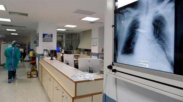 3.727 νέες λοιμώξεις από κορωνοϊό, 14+1 ακόμη θάνατοι, 133 διασωληνωμένοι