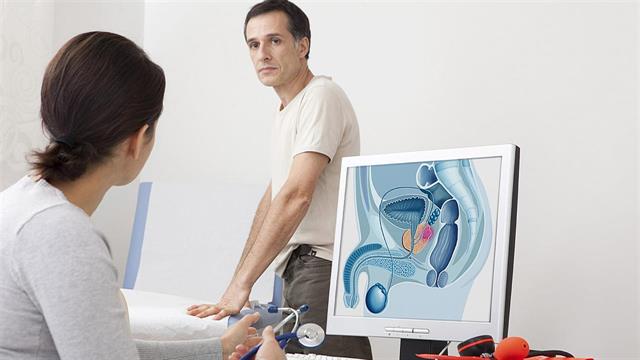 Nόσος Peyronie: Πότε χρειάζεται εγχείρηση η κάμψη του πέους