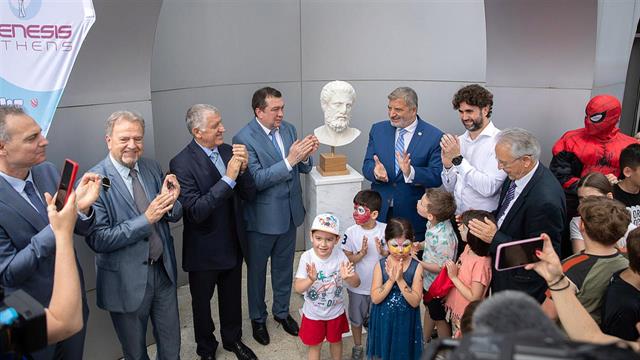 Τοποθέτηση της προτομής του Ιπποκράτη στο Βουκουρέστι