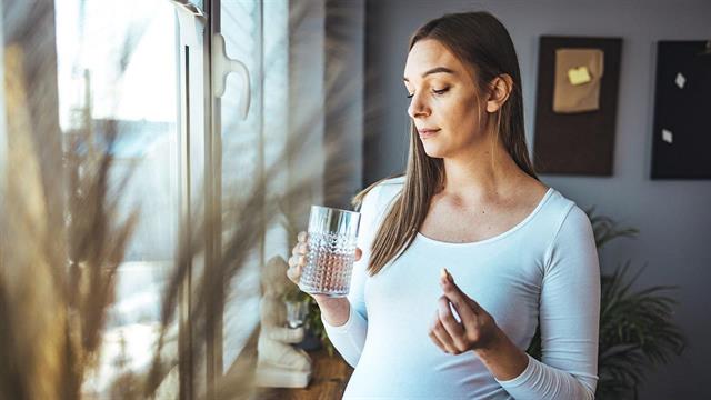 Λήψη βιταμίνης D στην εγκυμοσύνη είναι πιθανό να μειώνει τον κίνδυνο εκζέματος στο παιδί