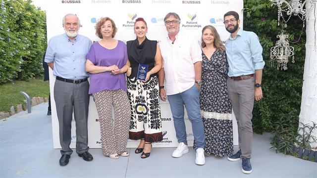 Όμιλος Ευρωκλινικής: Βραβεύτηκε για την προσφορά προληπτικού ελέγχου για τον καρκίνο του μαστού στο Κ.Κ Γυναικών Ελεώνα Θήβας