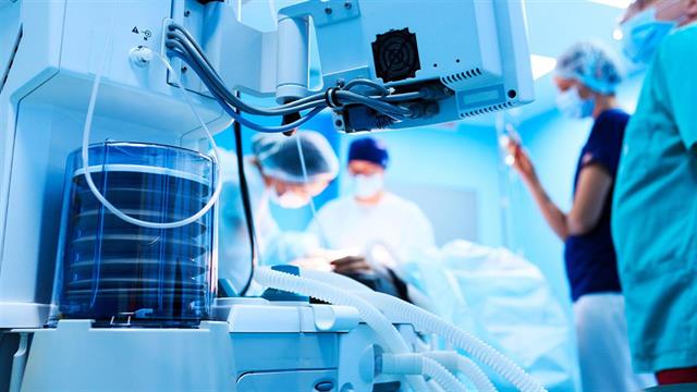 Kαταδίκη παιδοχειρουργού για ακρωτηριασμό βρέφους