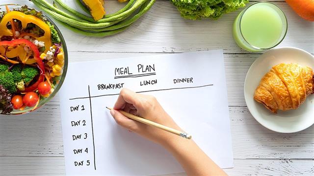 Προκαλεί η διατροφή κέτο αϋπνία;