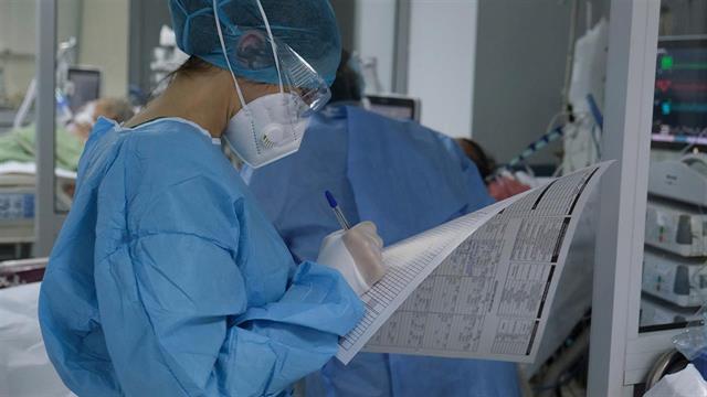 Αλλάζει ο τρόπος υπολογισμού των θανάτων από Covid-19