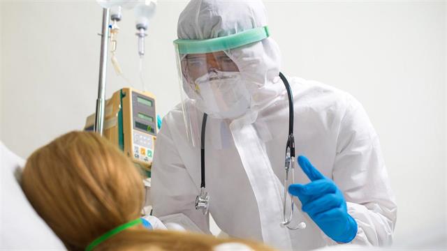 Πρόσφατη διάγνωση καρκίνου αύξανε τον κίνδυνο σοβαρής εξέλιξης της Covid τα 2 πρώτα χρόνια πανδημίας [έρευνα]