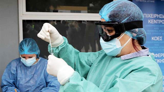 1.000 φορές περισσότερο κορωνοϊό αποβάλλει ο υπερμεταδότης Όμικρον [έρευνα]