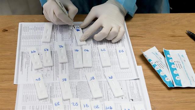 Πού θα γίνουν την Τετάρτη δωρεάν rapid tests από κλιμάκια του ΕΟΔΥ