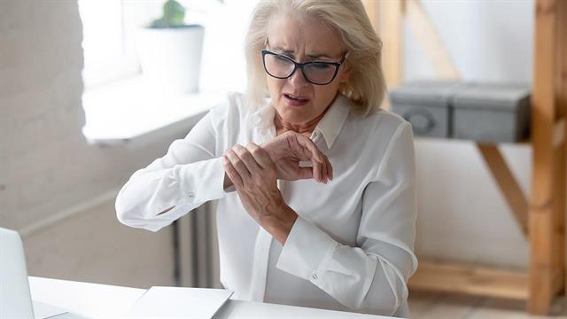 Σύνδρομο καρπιαίου σωλήνα: Σχετίζεται με αυτοάνοσα ρευματικά νοσήματα;