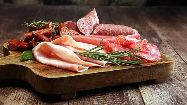 Οι τροφές που μας γερνούν