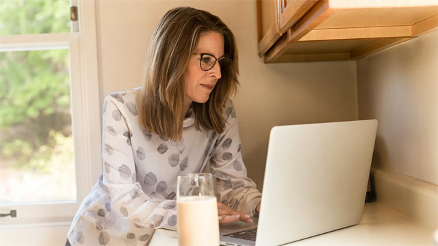 Tips ομορφιάς για γυναίκες στην εμμηνόπαυση