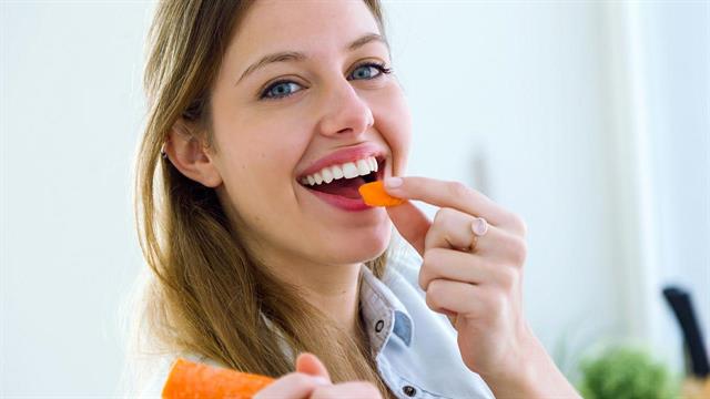 Διατροφή και υπέρταση: Ποιες τροφές μπορεί να σας βοηθήσουν