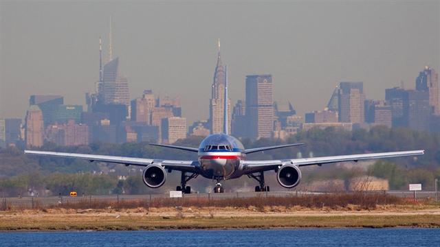 ΗΠΑ: ‘Ελεγχοι σε 5 αεροδρόμια λόγω επιδημίας ‘Εμπολα στην Ουγκάντα