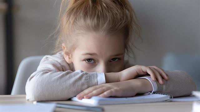 Αυξημένος κίνδυνος διπολικής διαταραχής για παιδιά από πολύ νέους ή πολύ μεγάλους γονείς