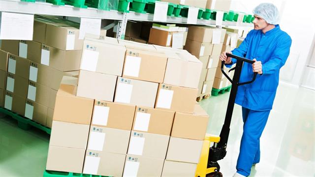 Φαρμακαποθήκες: Mαχαίρι σε δρομολόγια και ημέρες πίστωσης, για να καλύψουν κόστη μεταφοράς