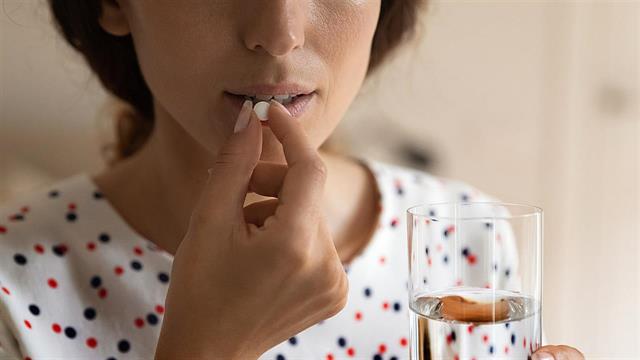 Πόσα αντιβιοτικά καταλώνει κάθε Έλληνας - 35.000 θάνατοι ετησίως στην Ευρώπη από ανθεκτικά μικρόβια [πίνακες]