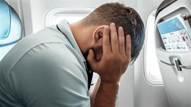 ‘’Υπάρχει κάποιος γιατρός εδώ; - Ιστορίες γιατρών για επείγοντα ιατρικά περιστατικά σε πτήσεις