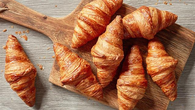 Κρουασάν αξίας άνω του μισού δισ. ευρώ πούλησε η Chipita