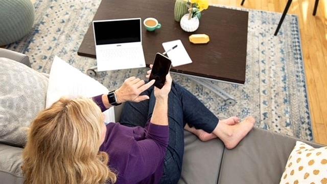 Σύστημα συνεχούς παρακολούθησης γλυκόζης (cgm) σε πραγματικό χρόνο