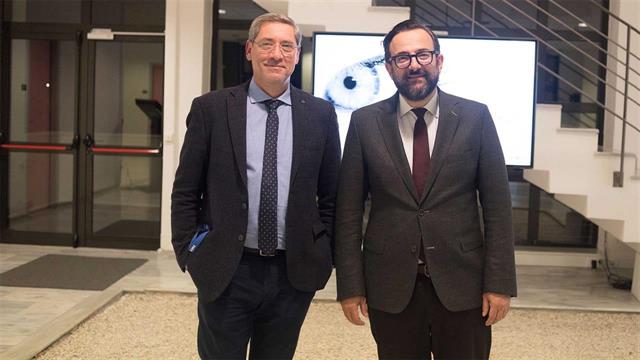 Επίσκεψη στο ΙΤΕ του Προέδρου της Ειδικής Μόνιμης Επιτροπής Έρευνας & Τεχνολογίας της Βουλής καθηγητή Χρήστου Ταραντίλη