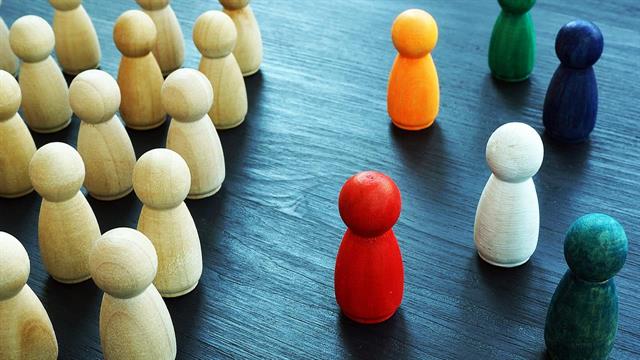 Ρατσισμός έναντι όσων δεν έχουν εμβολιαστεί κατά της COVID-19 [μελέτη]