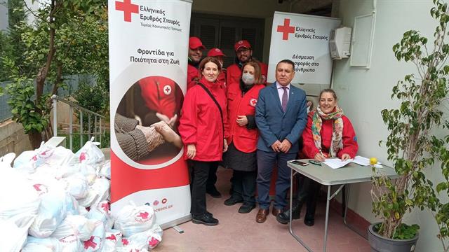 Η Κεντρική Διοίκηση του ΕΕΣ διένειμε είδη πρώτης ανάγκης σε ευάλωτα νοικοκυριά του Δήμου Παπάγου-Χολαργού