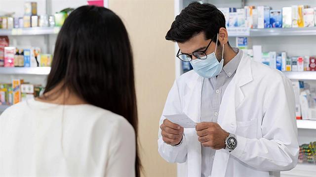 Αύξηση 36,5% στις πωλήσεις αντιβηχικών από τα Χριστούγεννα έως την Πρωτοχρονιά