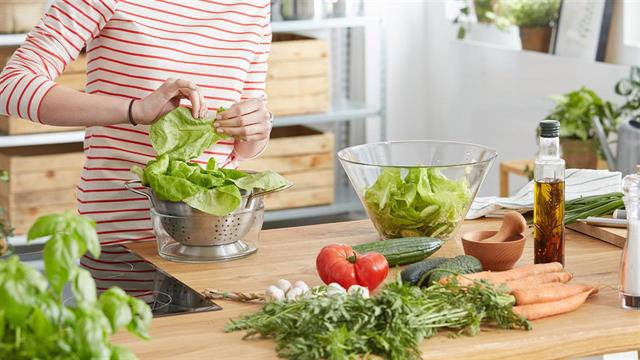 Ξεκινώντας χορτοφαγία: Ένας περιεκτικός οδηγός