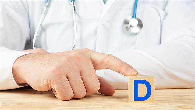 Η βιταμίνη D βελτιώνει συμπτώματα τοξικού ερυθήματος λόγω χημειοθεραπείας [μελέτη]