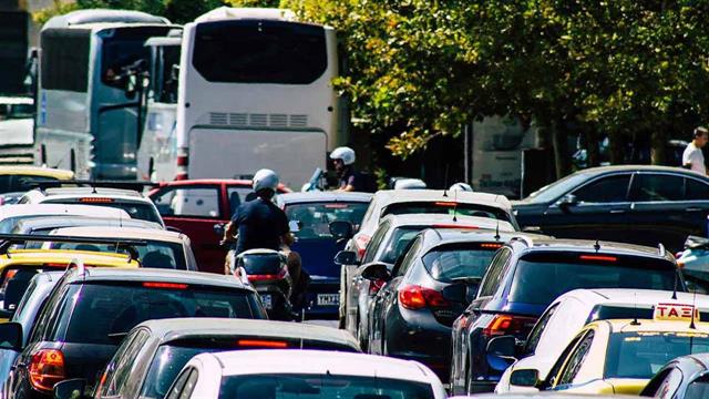 Η Ελλάδα έχει τον παλαιότερο στόλο αυτοκινήτων στην ΕΕ