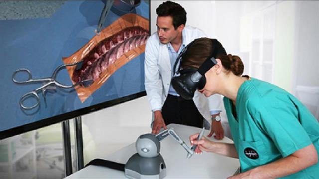 Γυαλιά VR και εικονικά escape rooms στην εκπαίδευση φοιτητών Ιατρικής του ΑΠΘ