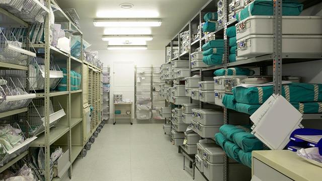 Στις αποθήκες θα μείνουν 1 εκατομμύριο αντιγριπικά εμβόλια - Τι δείχνουν τα στοιχεία