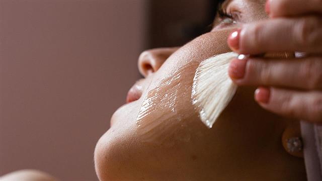 Χημικό πίλινγκ: Όσα πρέπει να ξέρετε