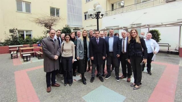 Επίσκεψη του υπουργού Υγείας στο Αντικαρκινικό νοσοκομείο Άγιος Σάββας