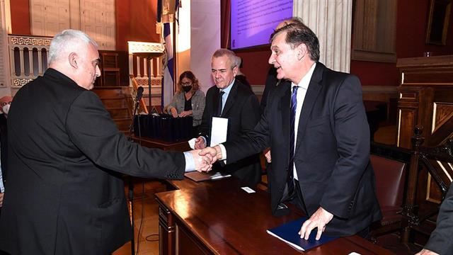 Τιμητική διάκριση της Famar για τη συμβολή της στην ελληνική φαρμακοβιομηχανία