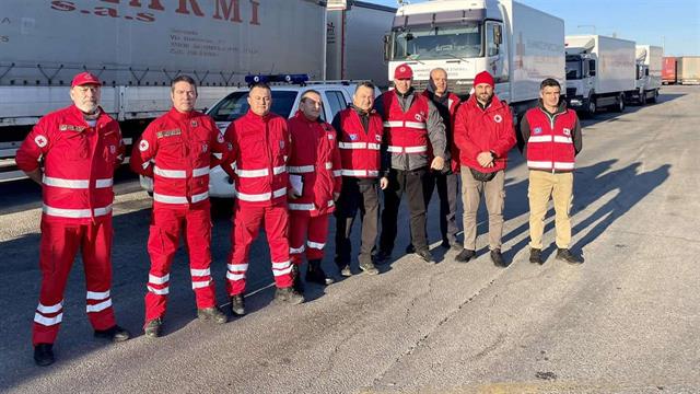 Θερμή υποδοχή στην Τουρκία για την ανθρωπιστική αποστολή του Ελληνικού Ερυθρού Σταυρού